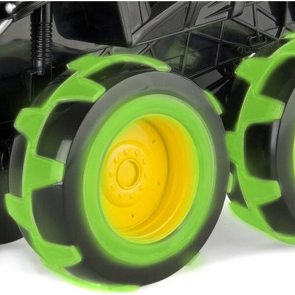 

Игрушечный трактор Tomy John Deere Monster treads Трактор со светящимися колесами (46434B)