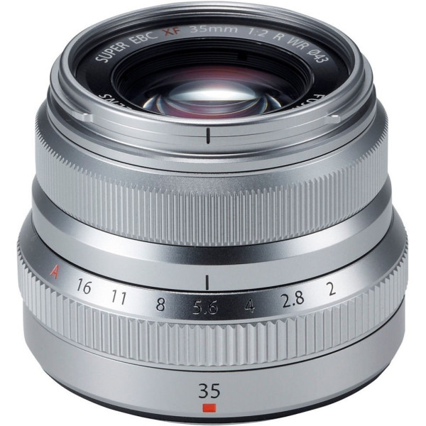 

Объектив Fujifilm XF 35mm f/2.0 Silver