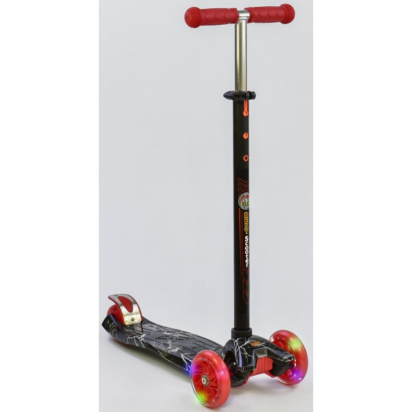 

Самокат Best Scooter MAXI Молния Черно-красный (А 25463 /779-1318)