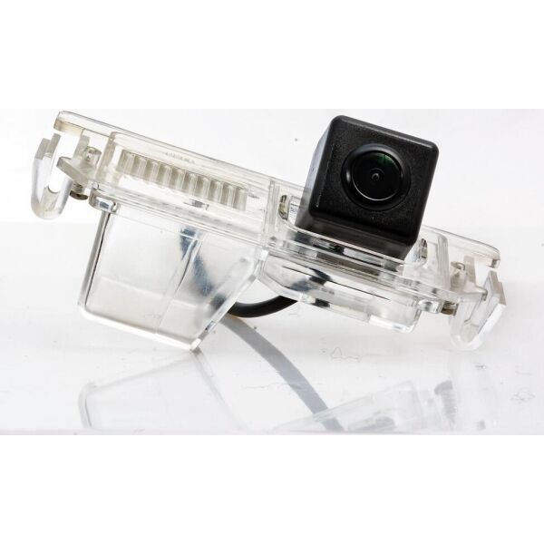 

Камера заднего вида Fighter CS-HCCD+FM-04 (Hyundai/Kia)