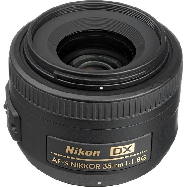 

Объектив Nikon 35mm f/1.8G AF-S DX Nikkor (JAA132DA)