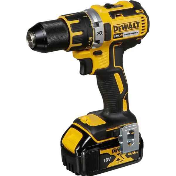

Дрель-шуруповерт DeWALT бесщеточная (DCD790M3)