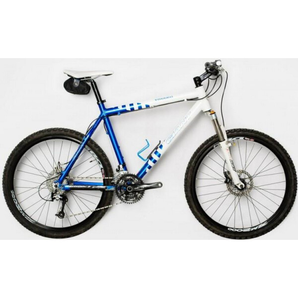 

Giant Terrago 26 White-Blue Refurbished