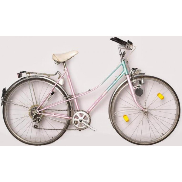 

Happy New 28 Pink Refurbished