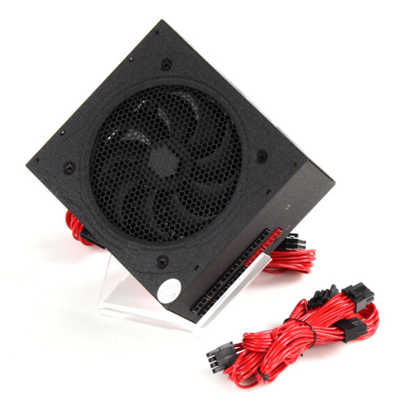 

Frime OCTO-600 APFC COLOR BOX; Модульный, 4 hdd, 12 sata, 6pin, 8pin (6+2)разъемы и 8pin (4+4) кабель питания 220В в комплекте