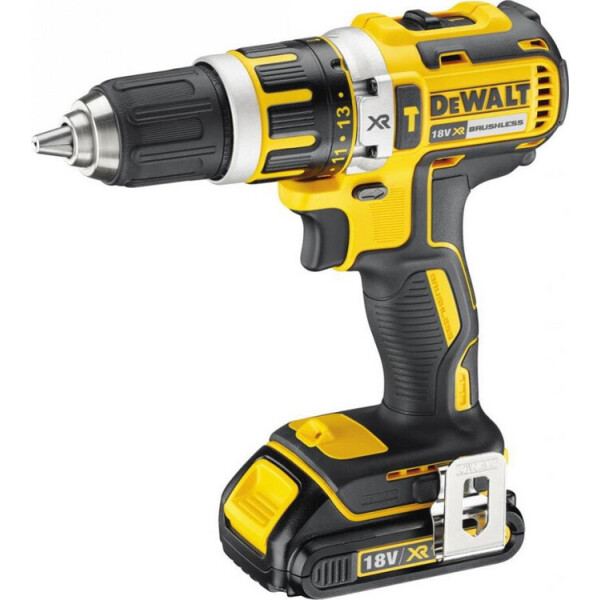 

Дрель DeWALT 18 В (DCK795S2T)