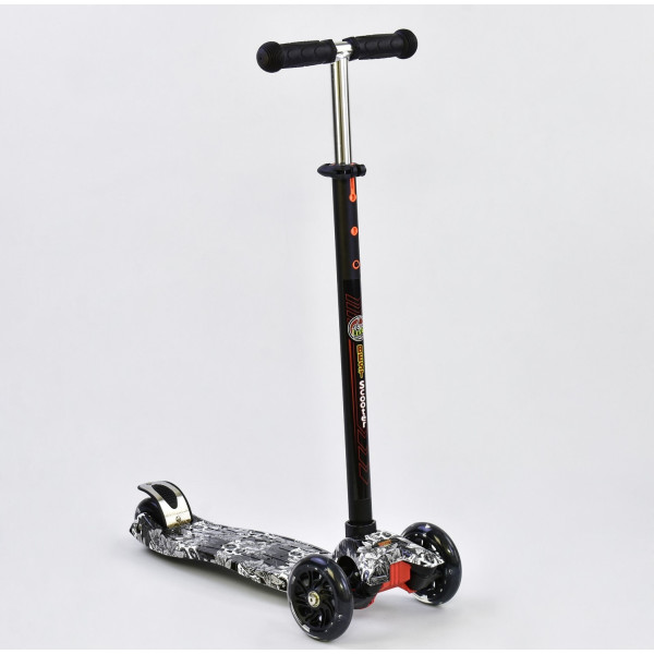 

Самокат Best Scooter MAXI Skull А 25465/779-1320 Black/White (779-1320)