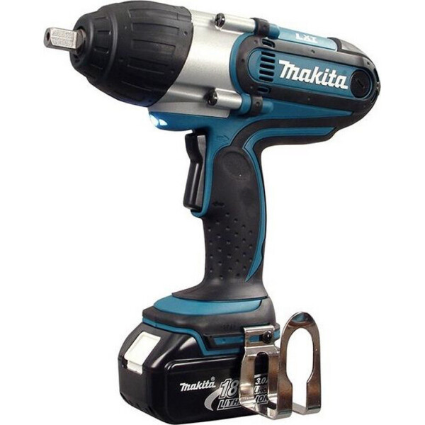 Аккумуляторный ударный гайковерт Makita (DTW450RFJ)