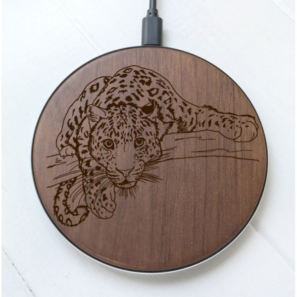 

SkinWood Black Fast Charge Cheetah
