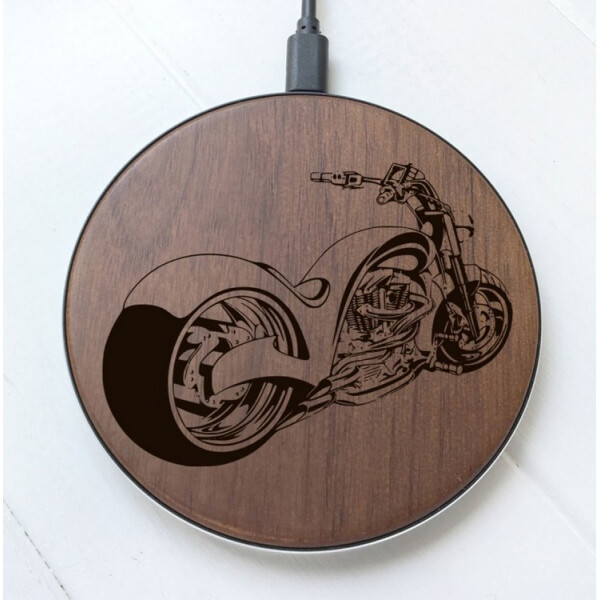 

SkinWood Black Fast Charge chopper