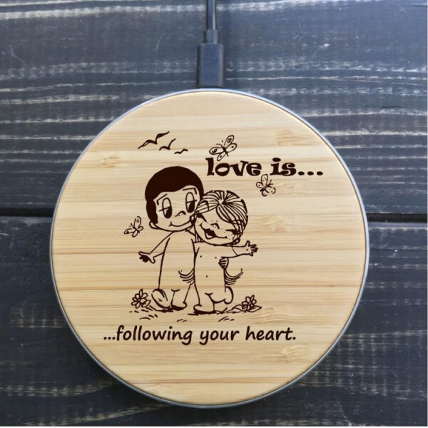 

SkinWood White Fast Charge Loveis