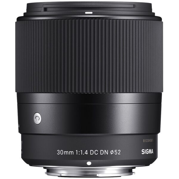

Объектив Sigma AF 30mm f/1,4 DC DN