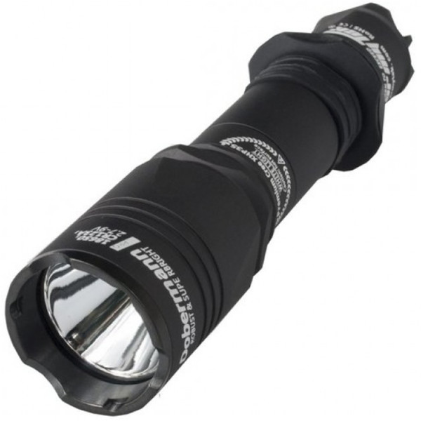 

Фонарик Armytek (Dobermann Pro/Black/XHP35 HI Warm)