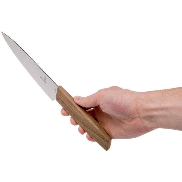 

Нож кухонный Victorinox Swiss Modern Kitchen 15см (6.9010.15G)