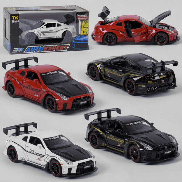 

Машинка 700701 (72)"Auto Expert", 3 цвета, инерция, свет, звук, открываются двери, в коробке