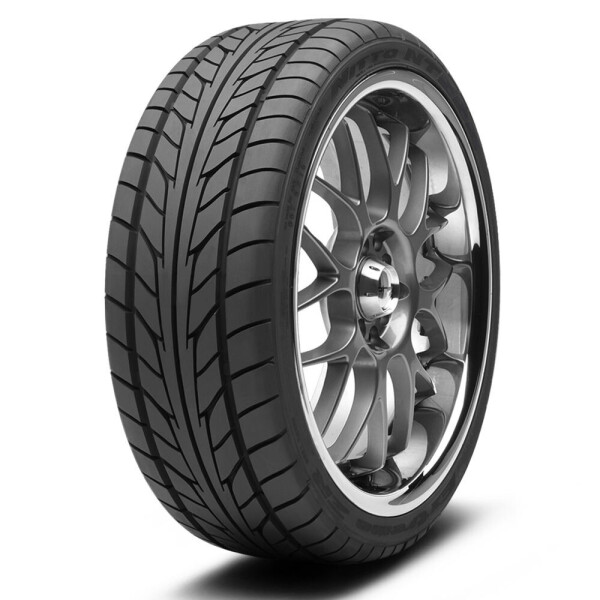 

Летняя шина NITTO NT555 285/35R22 106W