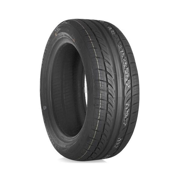 

Летняя шина TRIANGLE TR967 235/45R17 97W