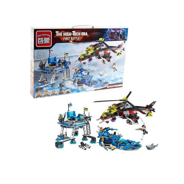 

Конструктор The high - Tech era FIRST BATTLE (724 детали) 2720