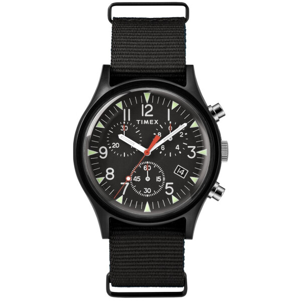 

Часы Timex TW2R67700