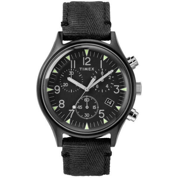 

Часы Timex TW2R68700