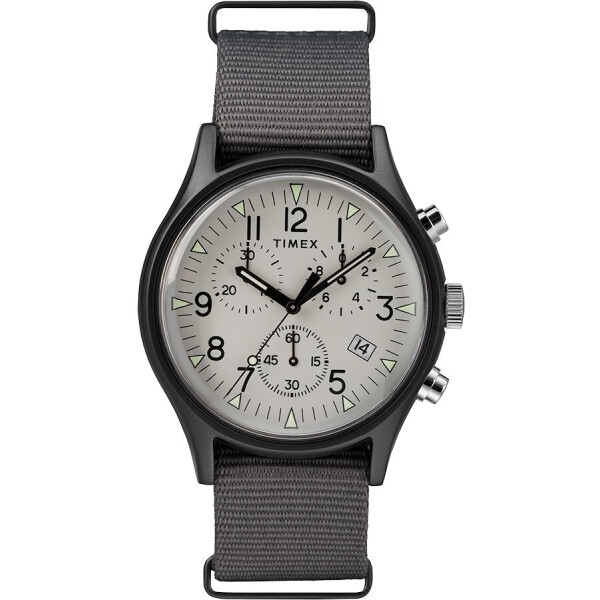 

Часы Timex TW2T10900