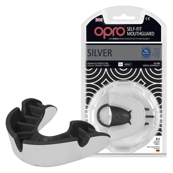 

Капа Opro Silver, белая (002189006)