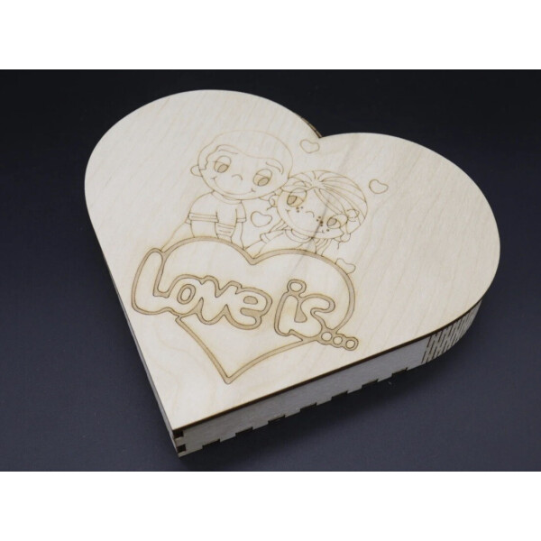 

Купюрница-шкатулка HOT-KITCHEN Сердце Love is Деревянная с выжиганием (шк22)