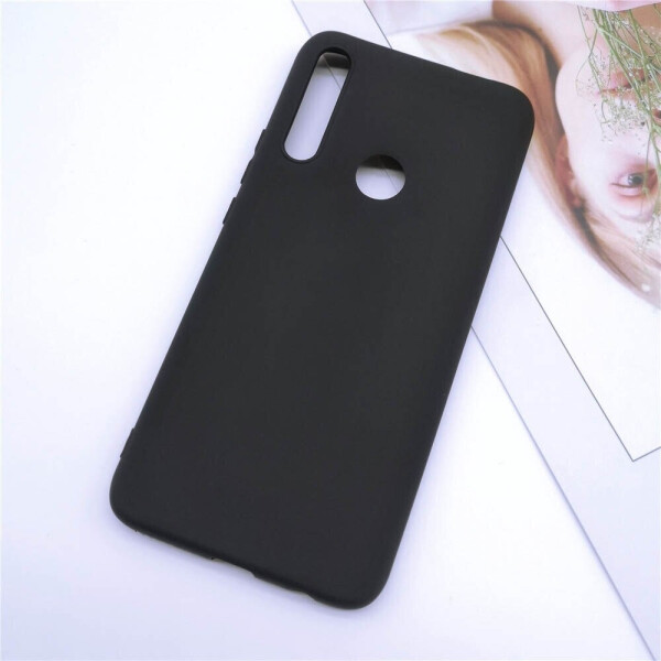 

Чехол Fiji Soft для Huawei Y6p силикон бампер черный