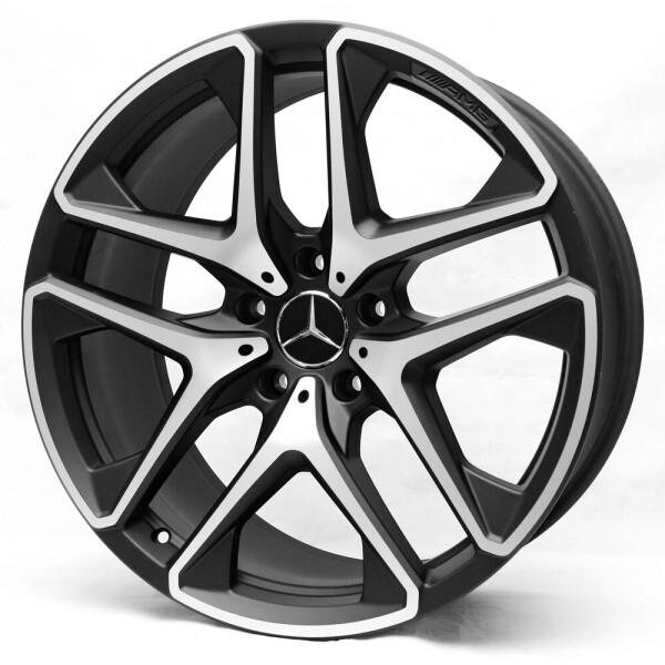 

Литой диск A4634011900 Mercedes OEM