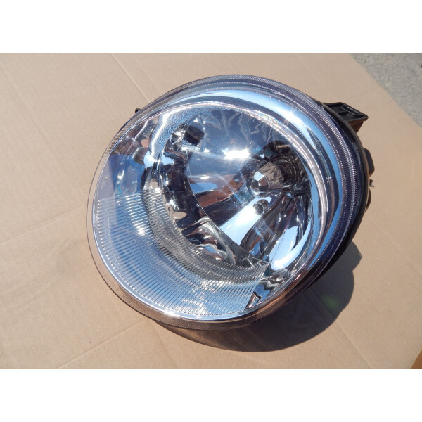 

Фара PartsFix CHERY QQ
