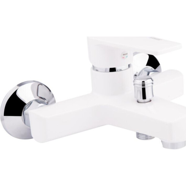 

Смеситель для ванны Brinex 35W 006