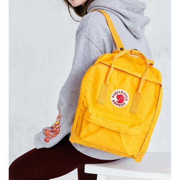 

Рюкзак городской Fjallraven Kanken Classic 16 л желтый (D1920)