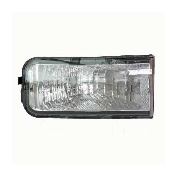 

Фара противотуманная Toyota Land Cruiser 200 2007-2012 правая сторона