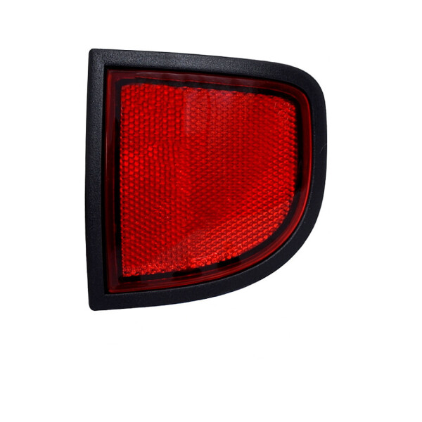 

Фонарь задний Mitsubishi L200 05-15 правый на крыле нижний (отражатель)