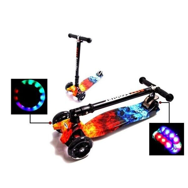 

Детский Трехколесный самокат Scooter MAXI PRINT Складаная ручка Огонь Лед (sc233)