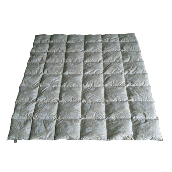 

Пуховое одеяло Кондор 140х205 см 1302