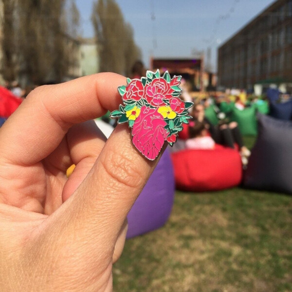 

Значок Symbol pins Сердце металл