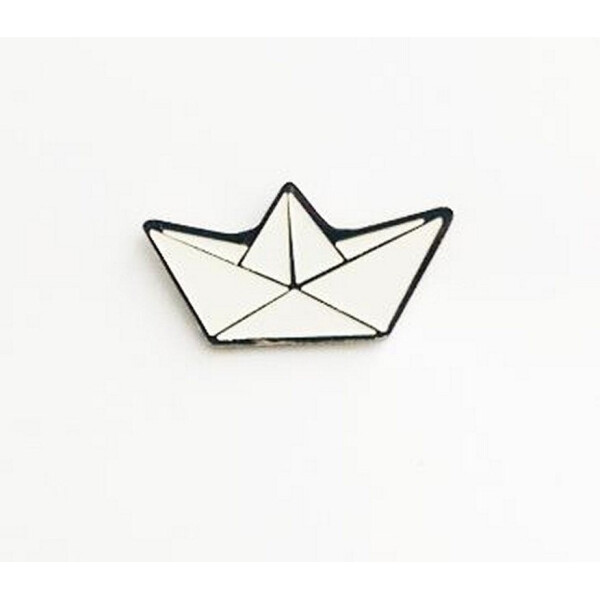 

Значок Pin&Joy Кораблик бумажный металл