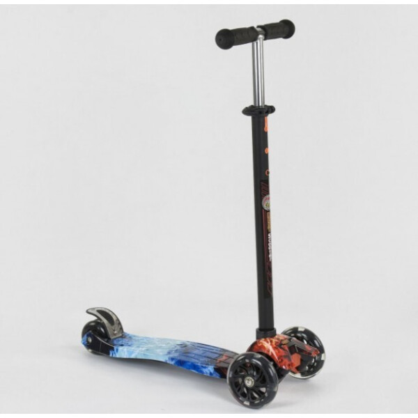 

Best Scooter Maxi Черно-голубой (А 25531 /779-1329)