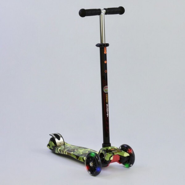 

Best Scooter MAXI Милитари (А 25468 /779-1323)