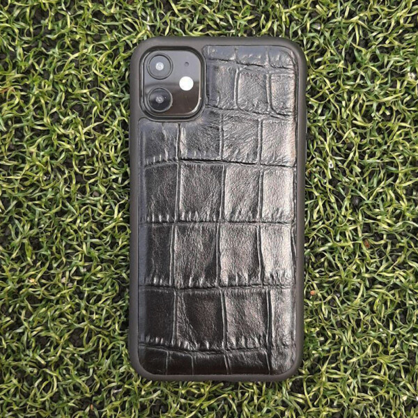 

Чехол бампер от Jitnik для Samsung Galaxy S20 (10106-croco-S20)