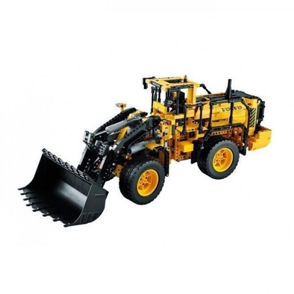 

LEGO Technic Погрузчик Volvo L350F (42030)