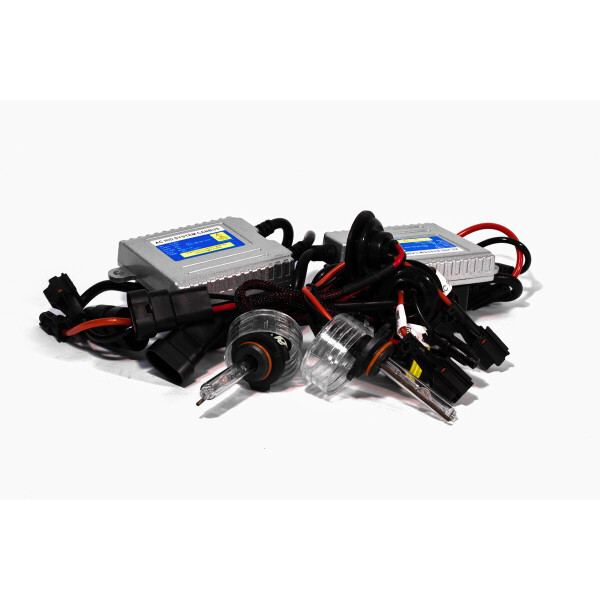 

Комплект ксенона КВАНТ PRO HB3 ceramic 5000К 12v блоки AC с обманкой