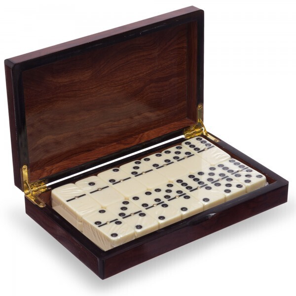 

Домино настольная игра в MDF коробке 5010-H