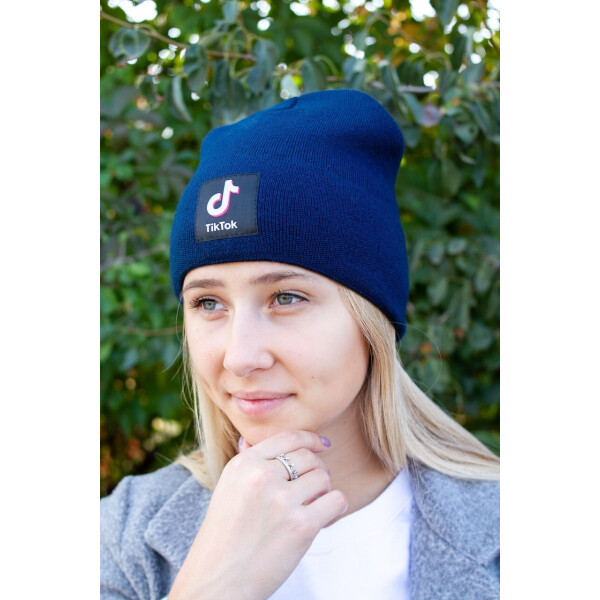 

Шапка зимняя с нашивкой BGL TikTok Синяя (1410)