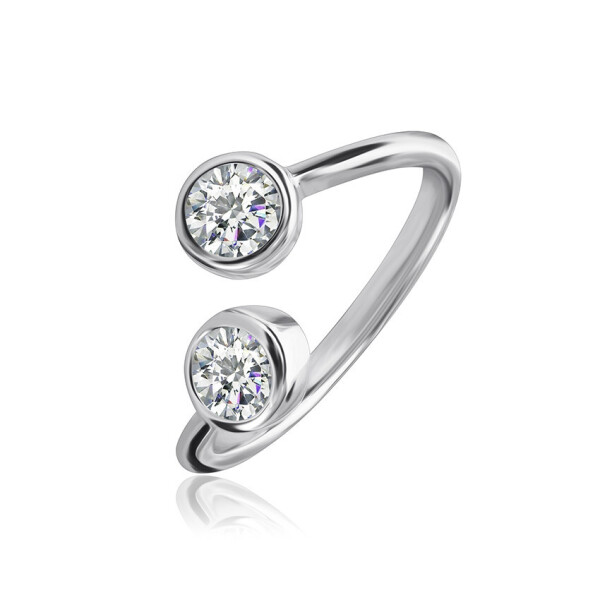 

Серебряное кольцо Сильвекс 925 18 (К2Ф/823-18)