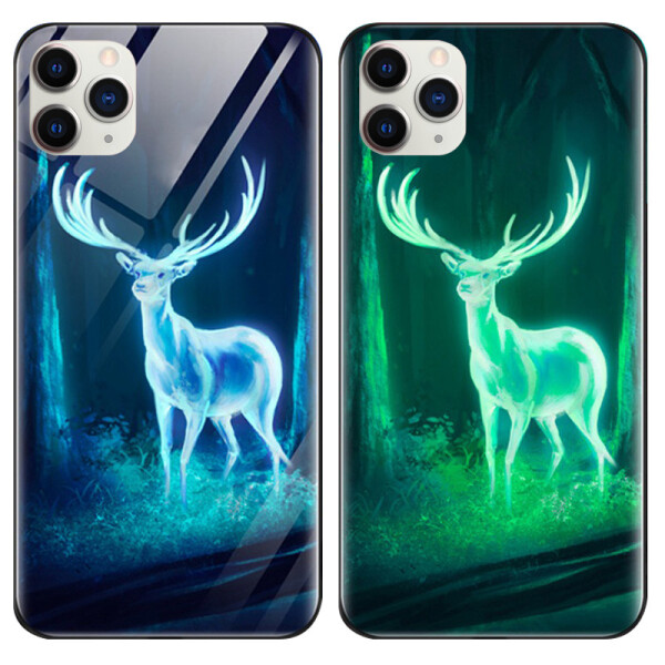 

TPU+Glass чехол светящийся в темноте для Apple iPhone 11 Pro (5.8) (Олень) (784082)