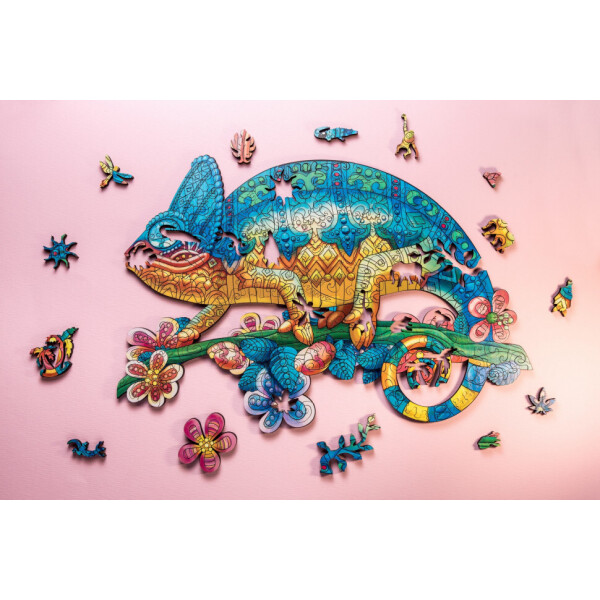 

Деревянный пазл. GO Puzzle Приключения переливающегося хамелеона 137 дет. GO0002