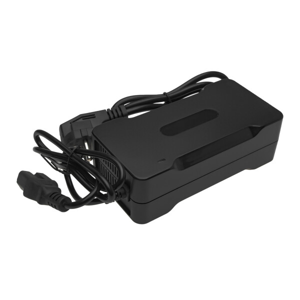 

Зарядное устройство для аккумуляторов LiFePO4 60V (73V)-2A-120W