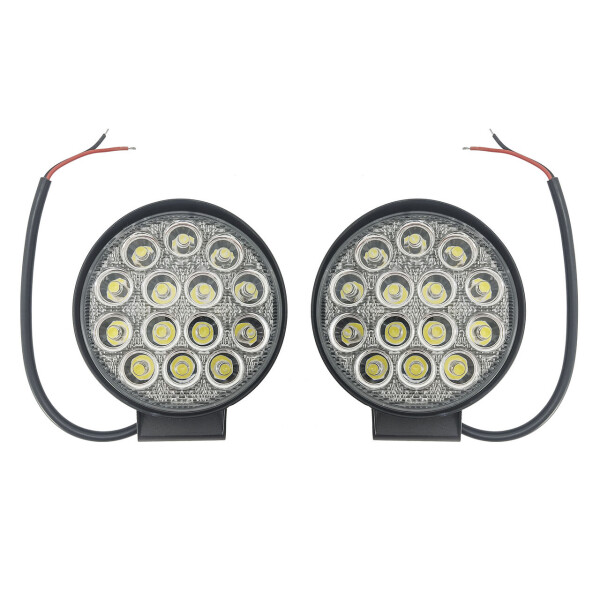 

Светодиодные круглые лэд фары на трактор, грузовик, спецтехнику. Мощные LED фары 14 диодов.